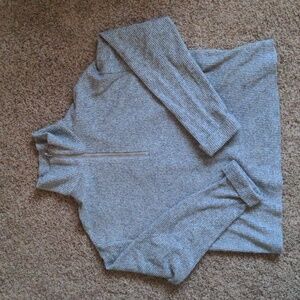 3 for $10 Lush cropped ribbed mock neck sweater
